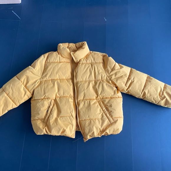 Forever 21 puffer - Picture 1 of 4